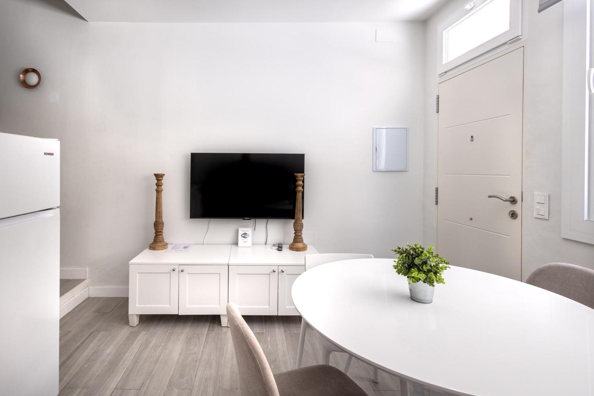 Premium Malagueta Suite Malaga Exterior photo